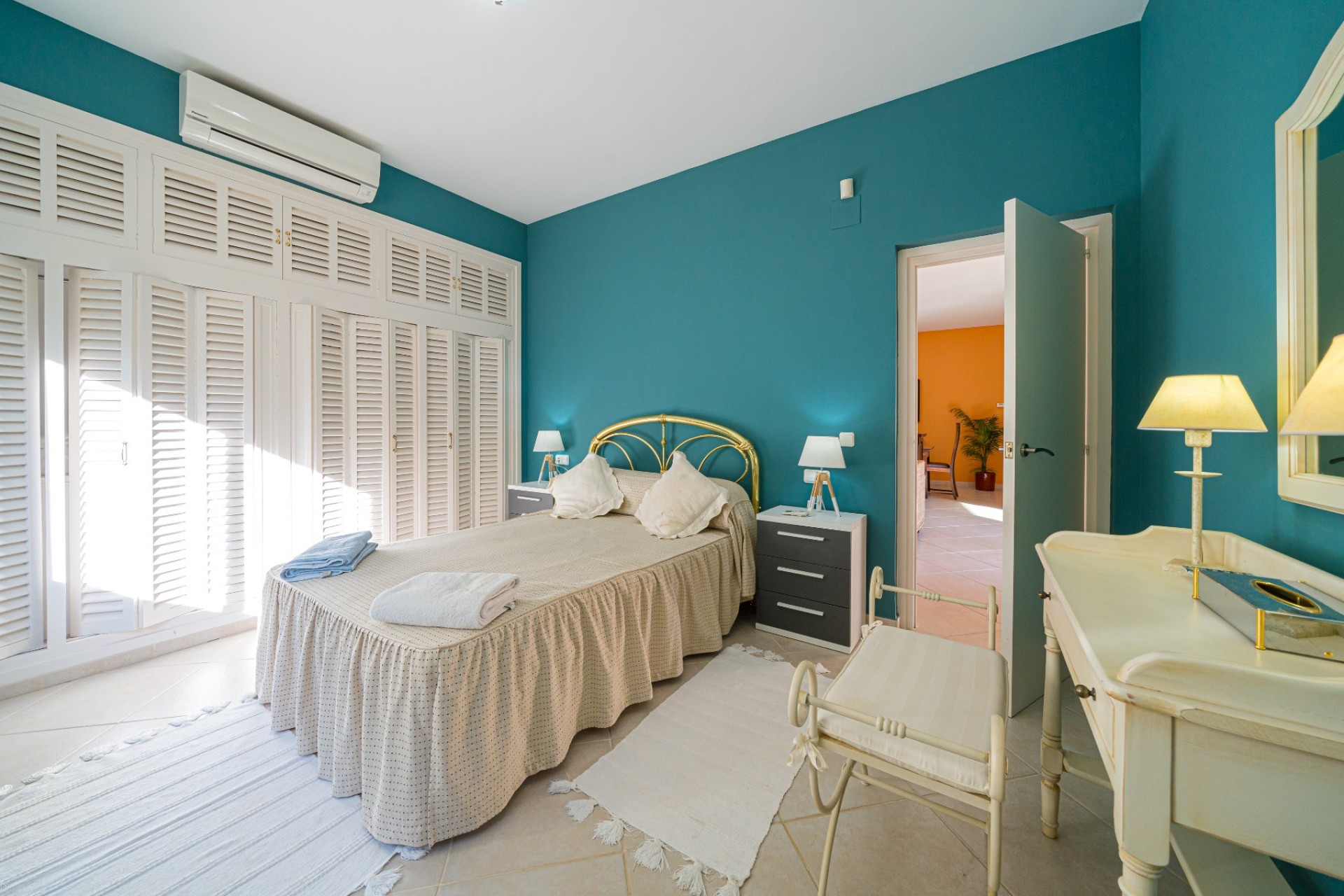 Resale - Villa - Altea