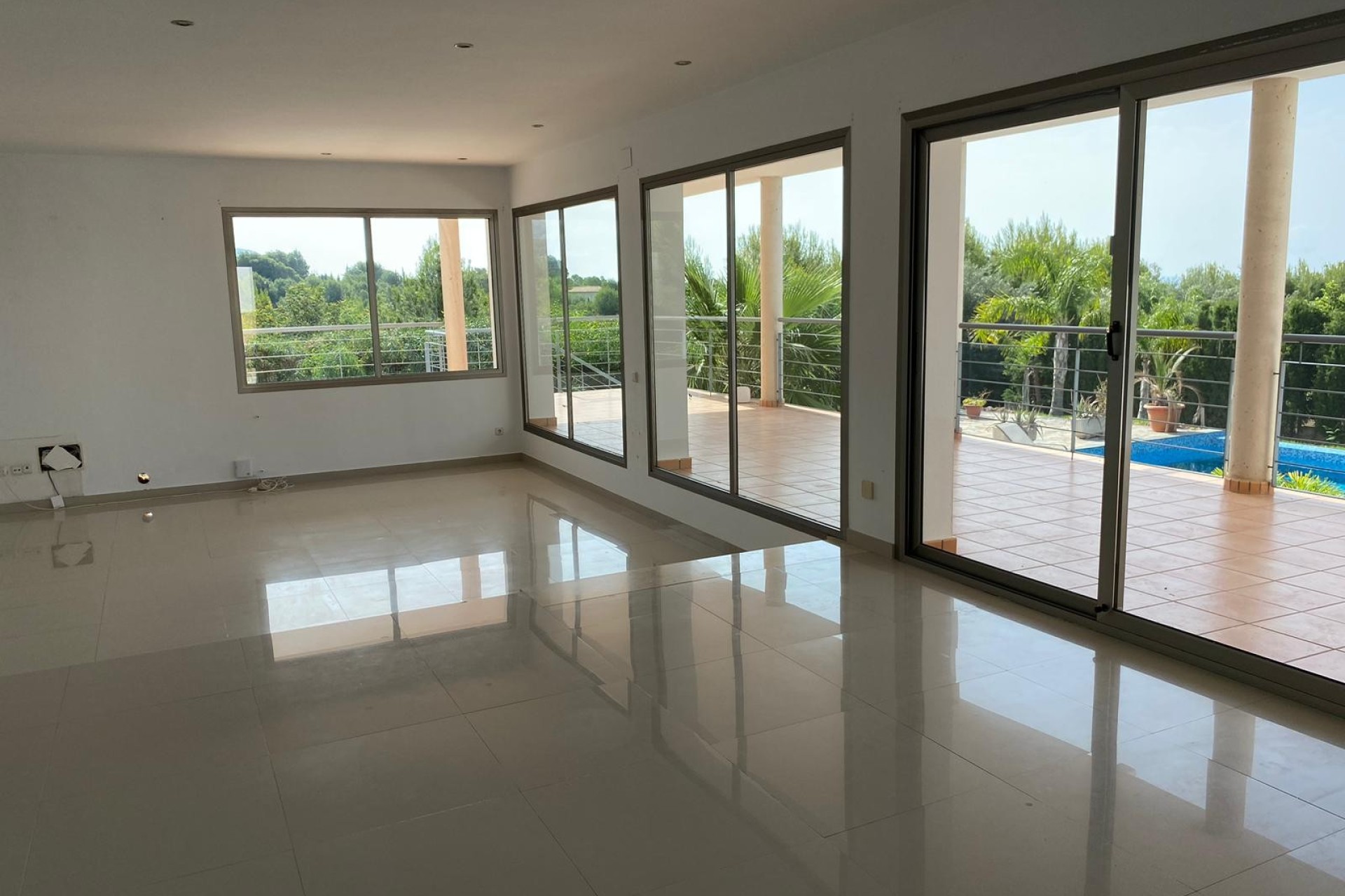 Resale - Villa - Altea