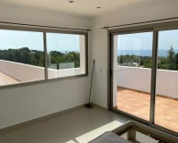 Resale - Villa - Altea