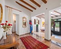 Resale - Villa - Altea