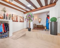 Resale - Villa - Altea