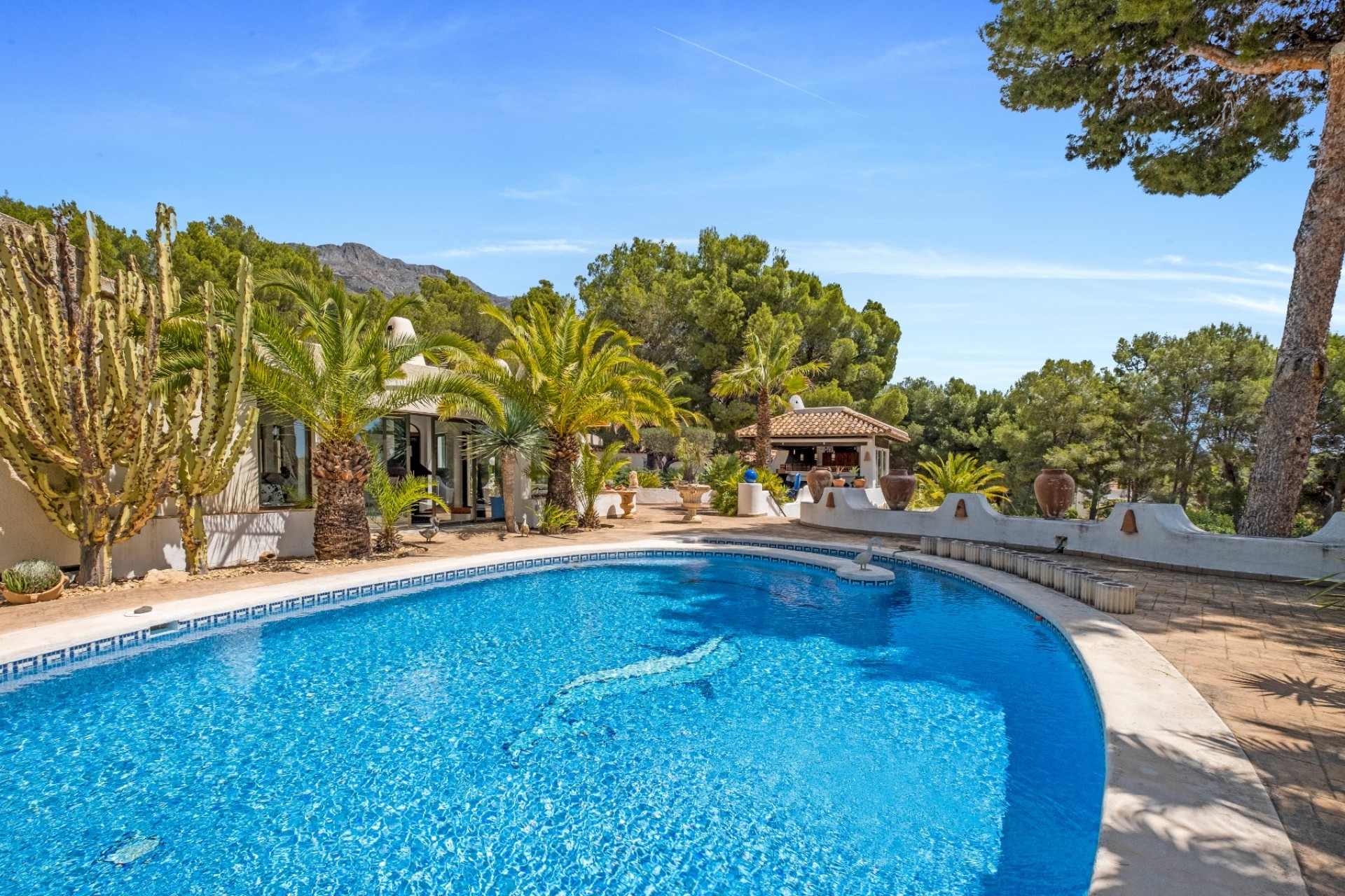 Resale - Villa - Altea