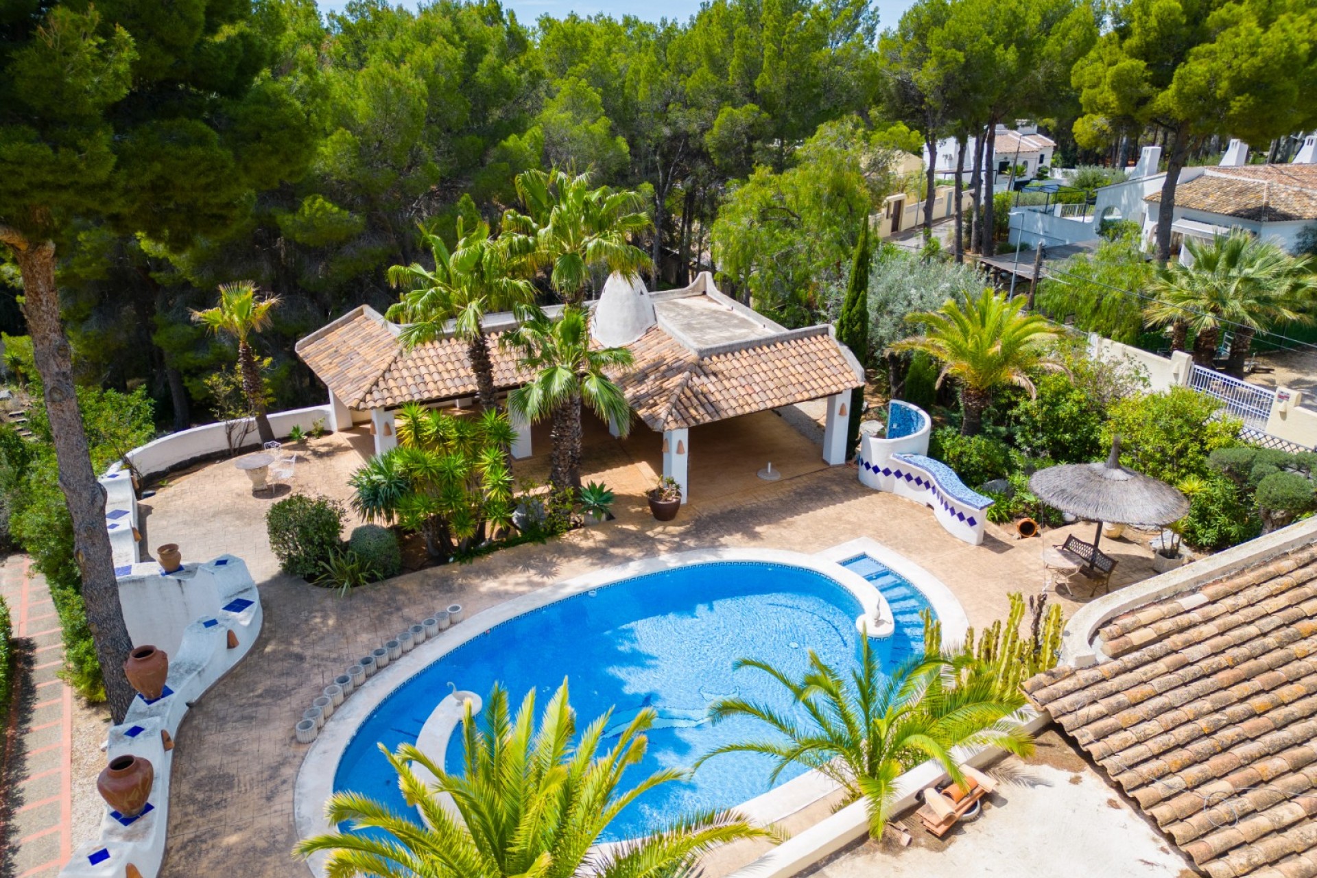 Resale - Villa - Altea