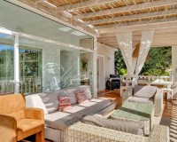 Resale - Villa - Altea