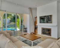 Resale - Villa - Altea
