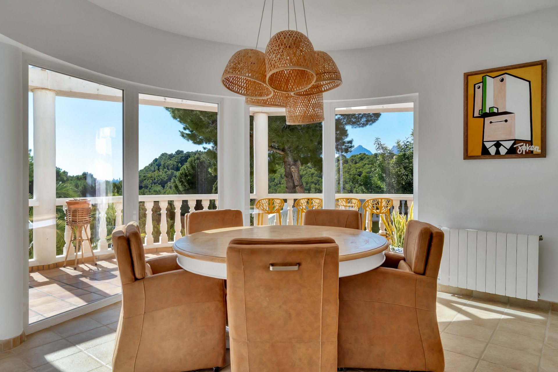 Resale - Villa - Altea