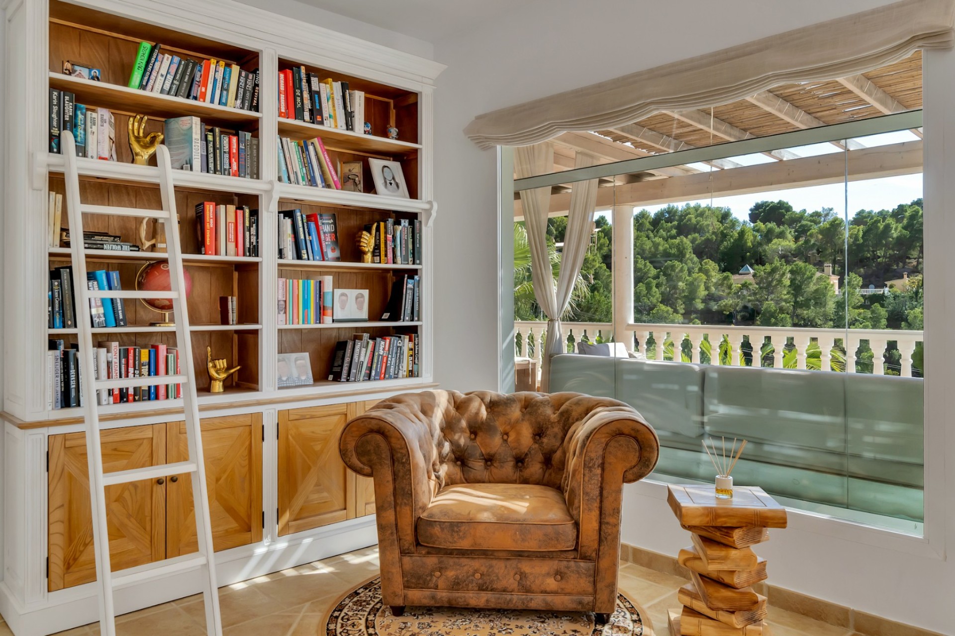 Resale - Villa - Altea