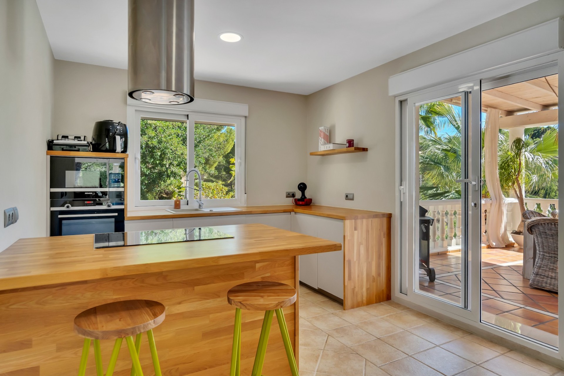 Resale - Villa - Altea