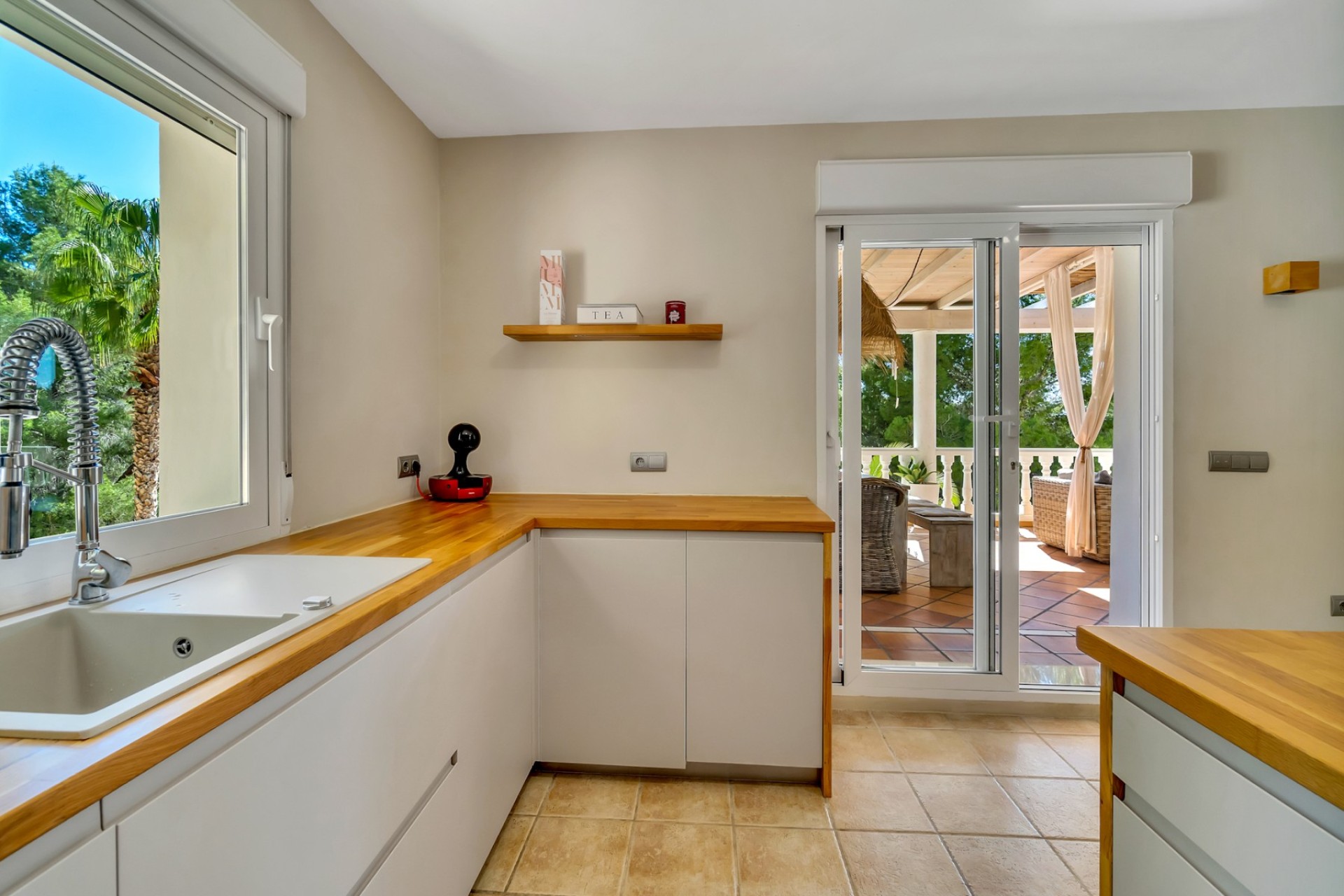 Resale - Villa - Altea