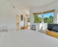 Resale - Villa - Altea