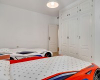 Resale - Villa - Altea