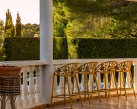 Resale - Villa - Altea