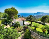 Resale - Villa - Altea