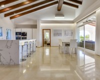 Resale - Villa - Altea