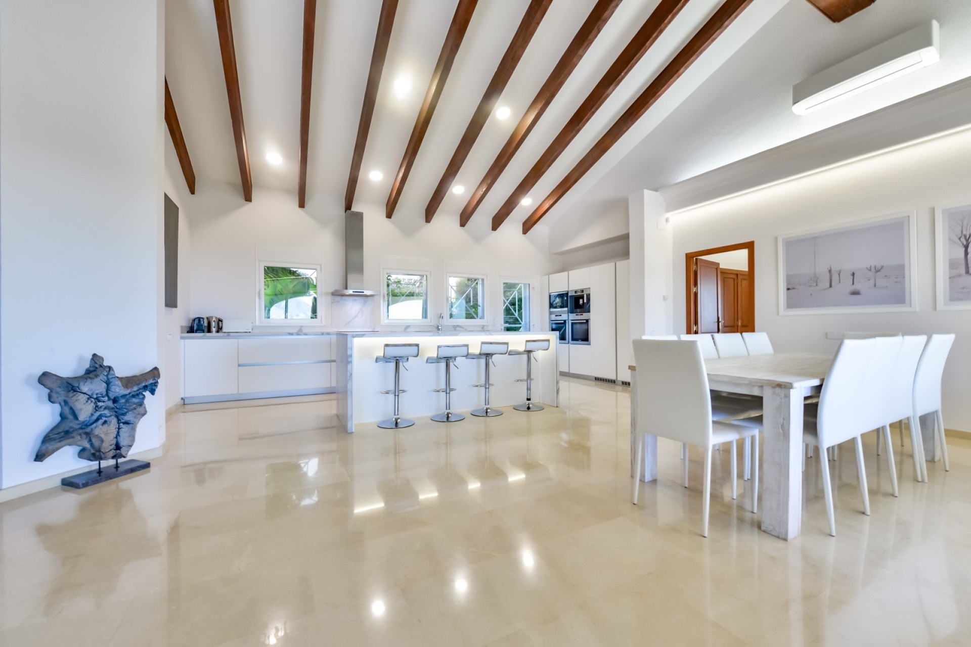 Resale - Villa - Altea