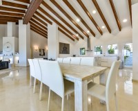 Resale - Villa - Altea