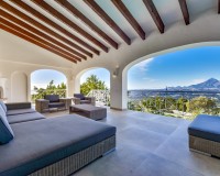 Resale - Villa - Altea