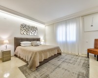 Resale - Villa - Altea