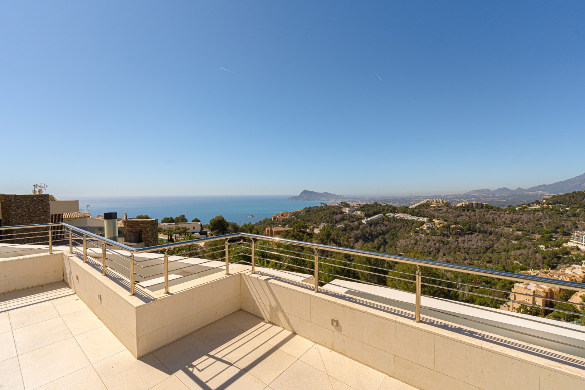 Resale - Villa - Altea