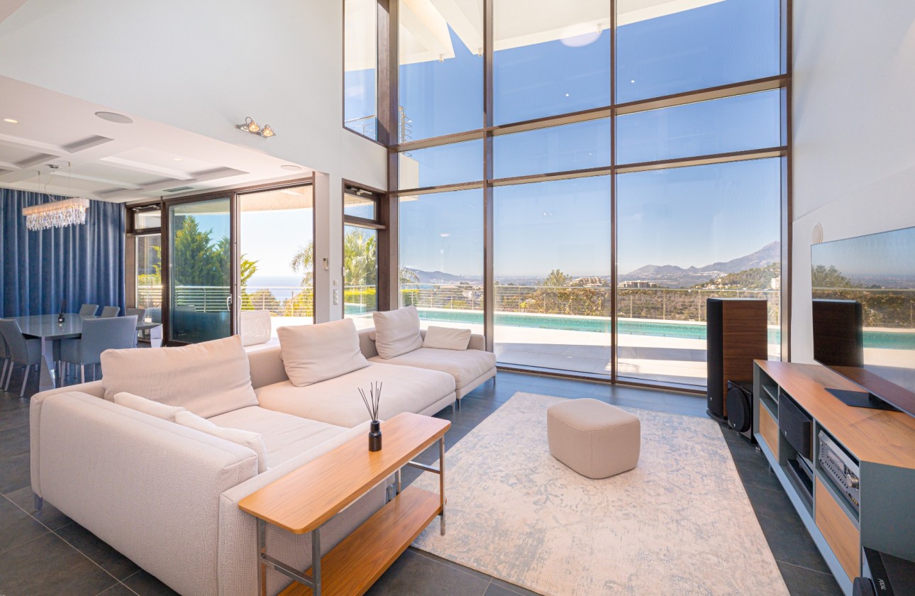 Resale - Villa - Altea