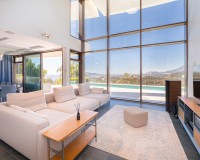 Resale - Villa - Altea