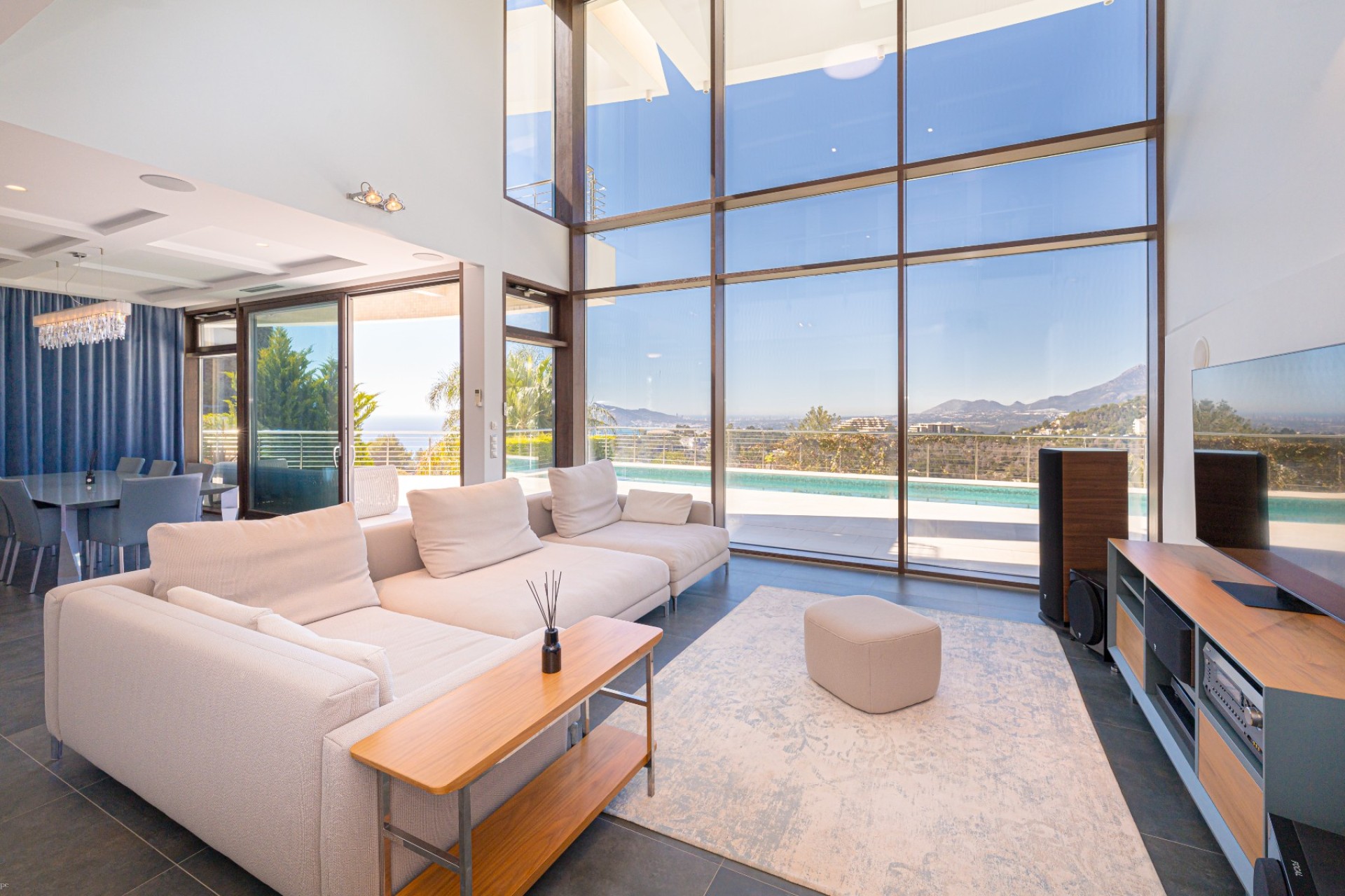 Resale - Villa - Altea