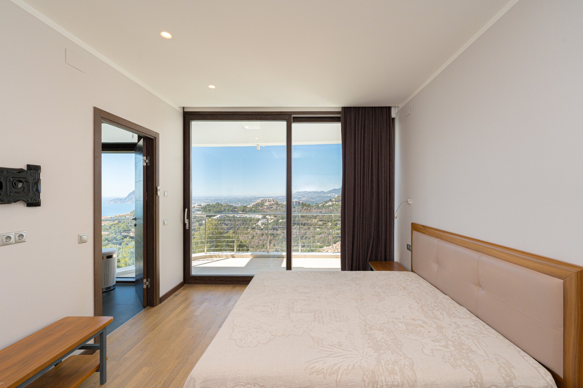 Resale - Villa - Altea