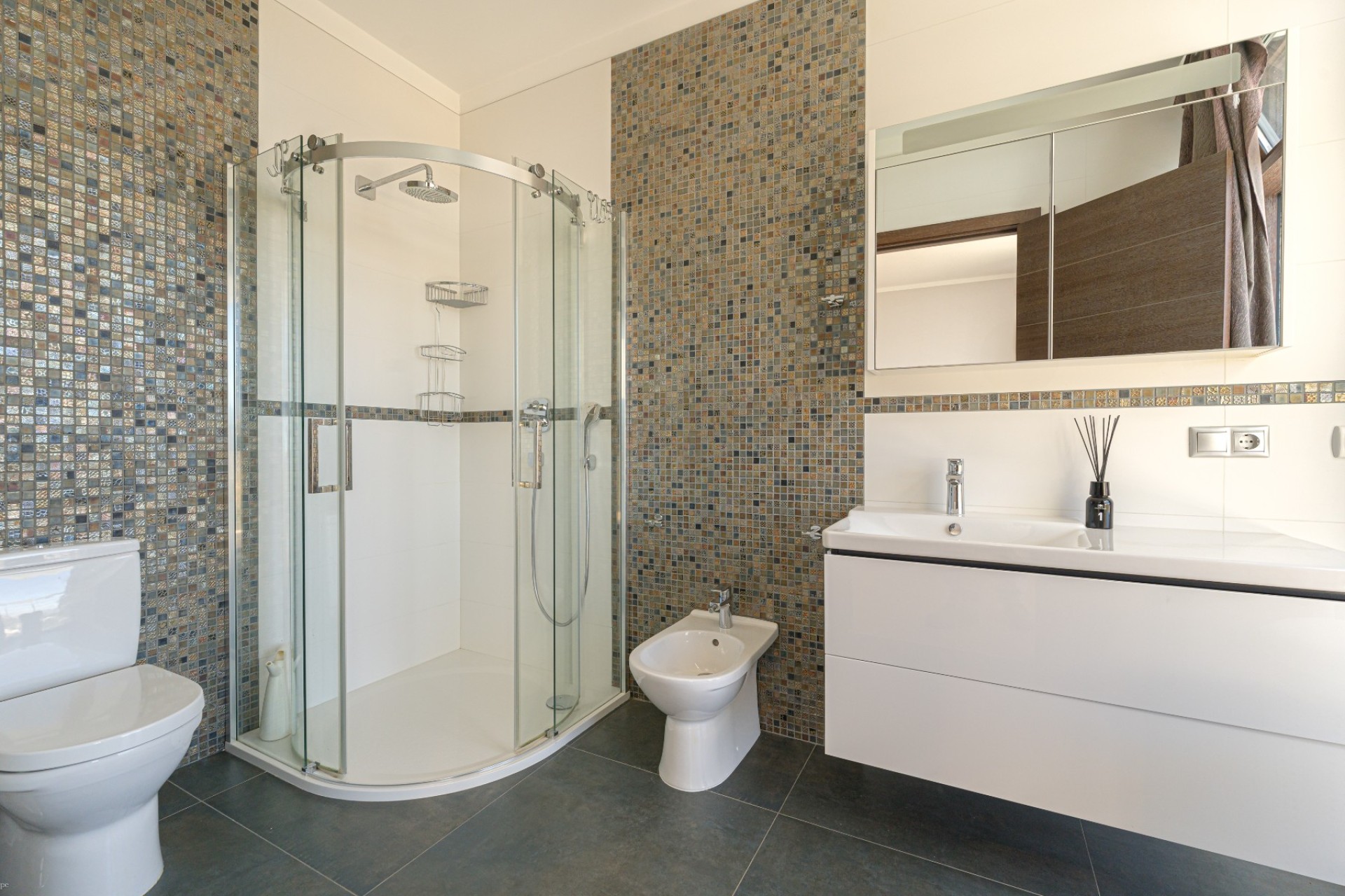 Resale - Villa - Altea