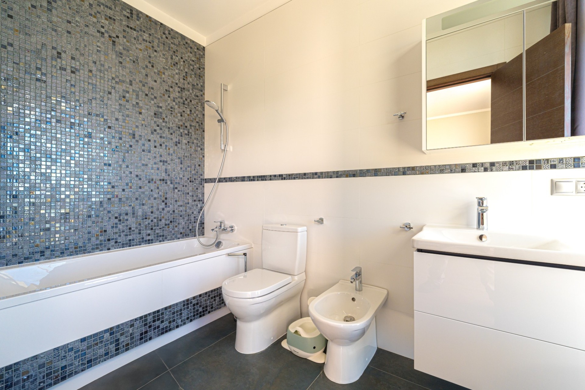 Resale - Villa - Altea