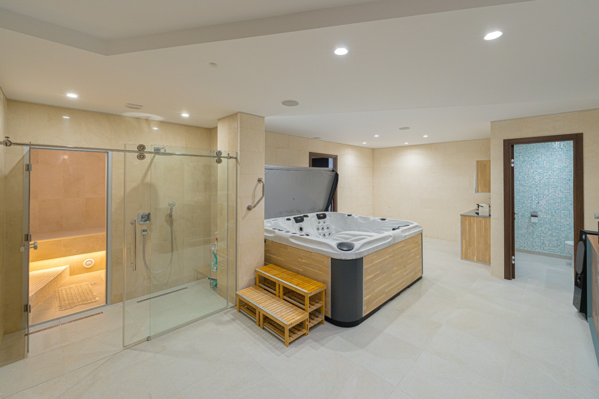 Resale - Villa - Altea