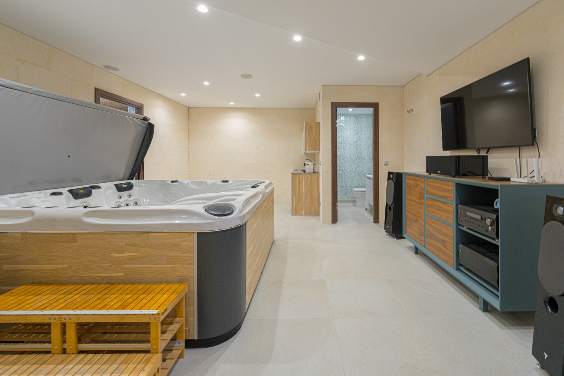 Resale - Villa - Altea