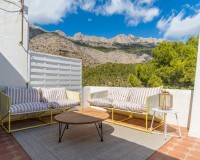 Resale - Villa - Altea