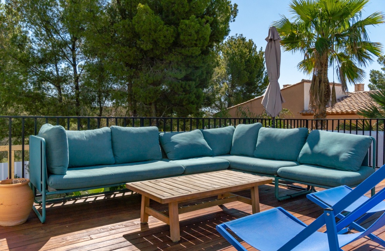 Resale - Villa - Altea