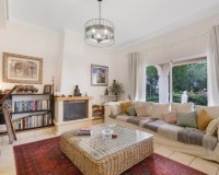 Resale - Villa - Altea