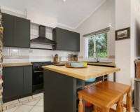 Resale - Villa - Altea