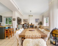 Resale - Villa - Altea