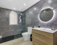 Resale - Villa - Altea