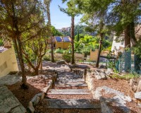 Resale - Villa - Altea