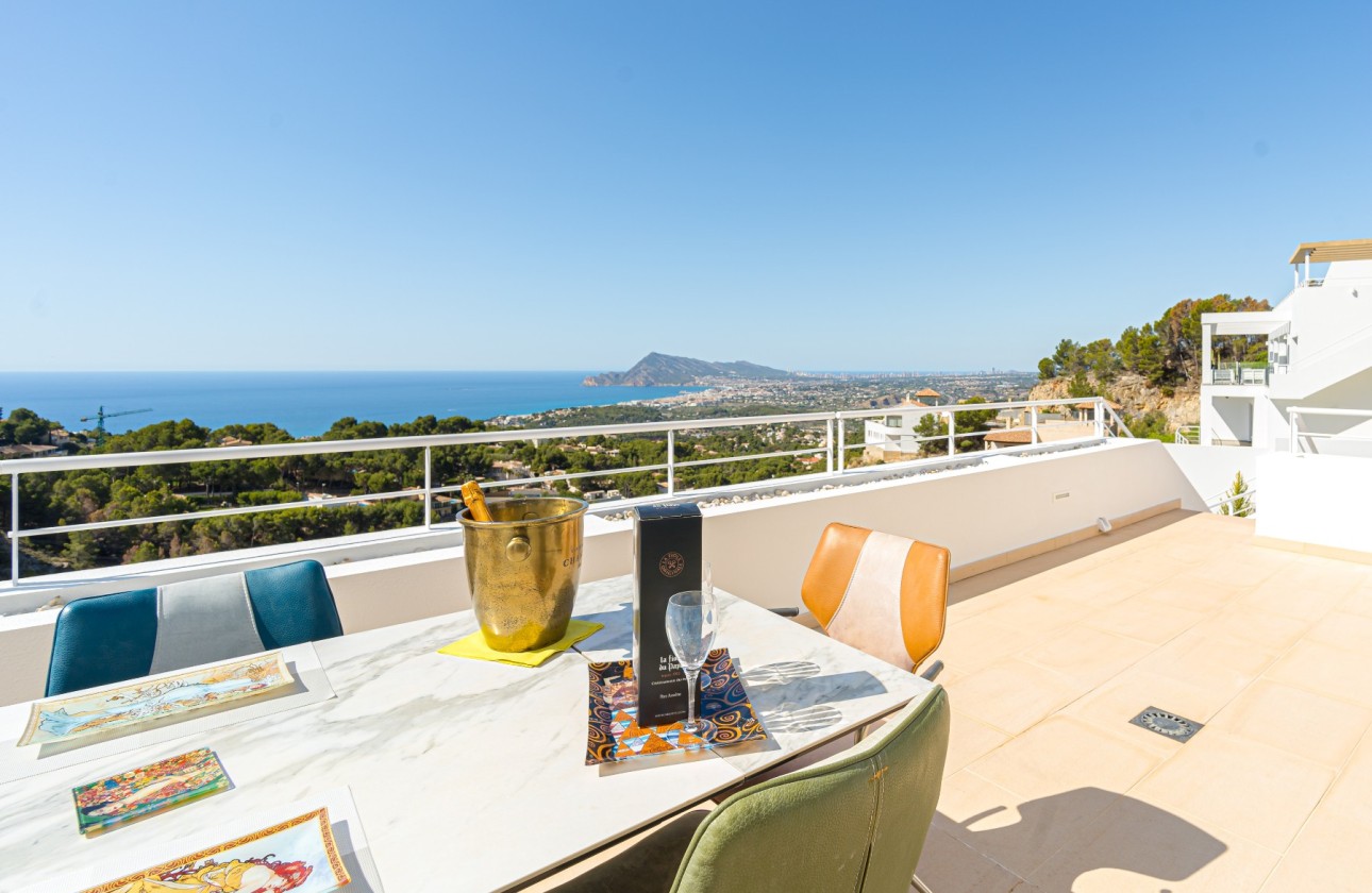 Resale - Villa - Altea