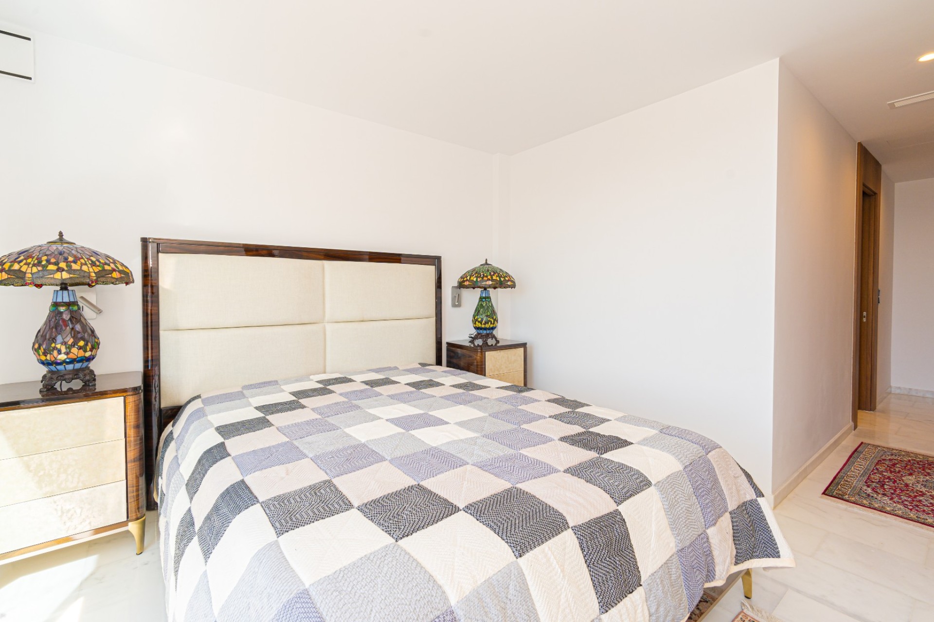 Resale - Villa - Altea