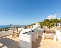 Resale - Villa - Altea