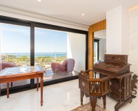 Resale - Villa - Altea