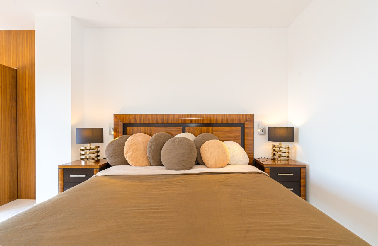 Resale - Villa - Altea