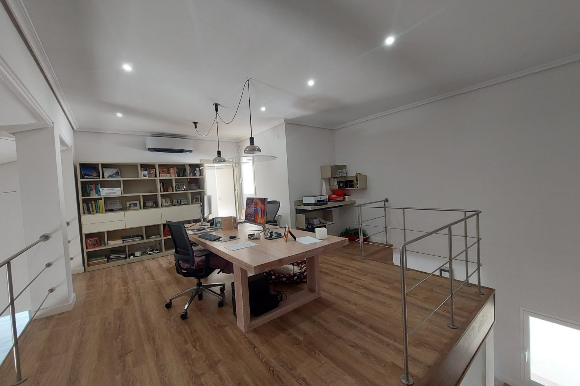 Resale - Villa - Altea