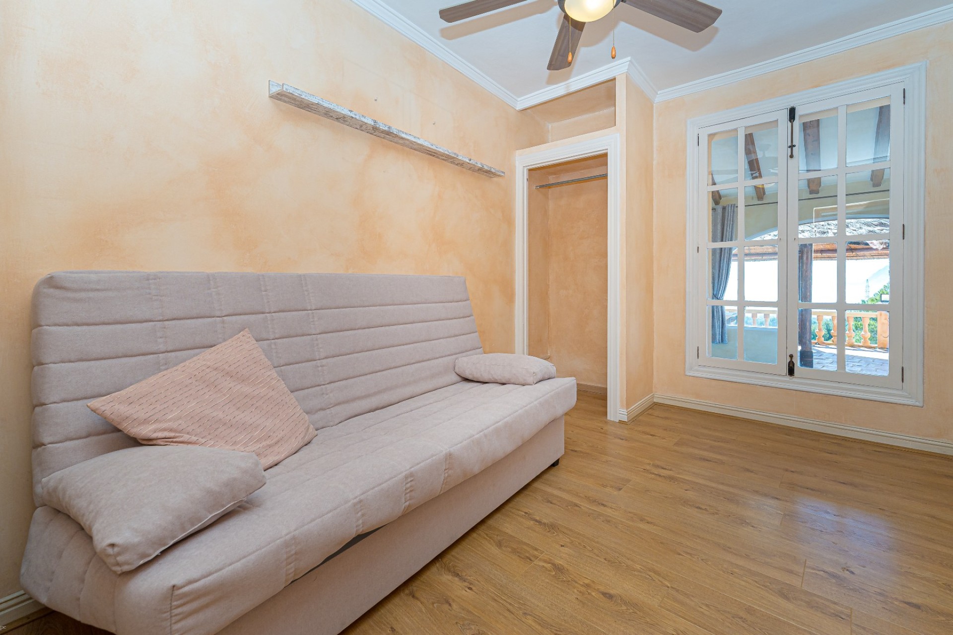 Resale - Villa - Altea