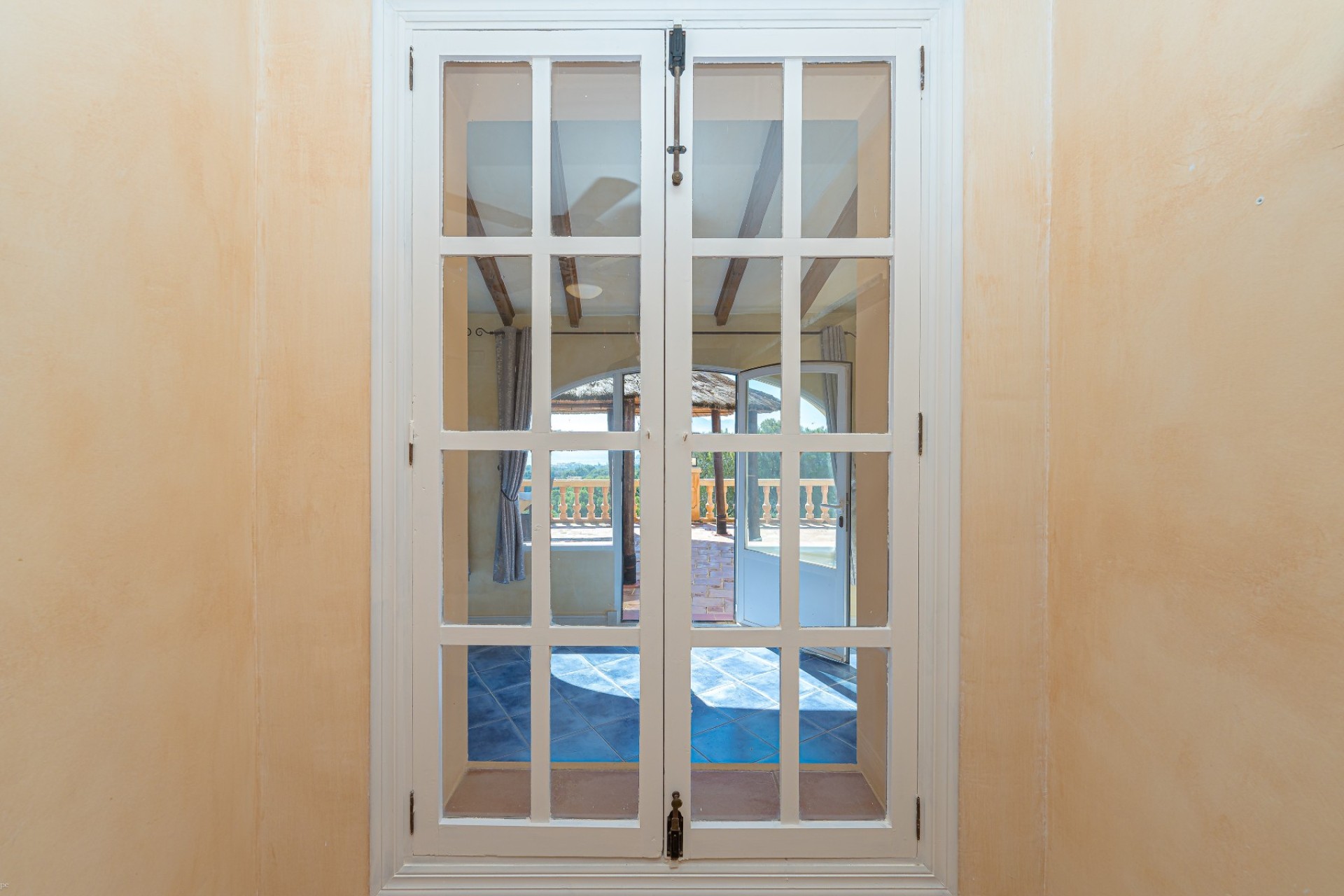 Resale - Villa - Altea