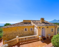 Resale - Villa - Altea