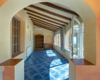 Resale - Villa - Altea