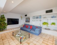 Resale - Villa - Altea