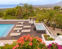 Resale - Villa - Altea